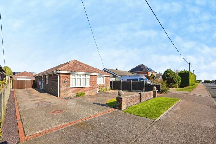 3 Bedroom Bungalow For Sale In Helena Road, Capel-le-Ferne, Folkestone, Kent, CT18