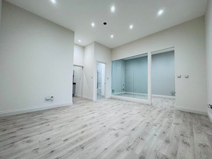 1 Bedroom Apartment To Rent In Winchester Street, Basingstoke, Hampshire, RG21