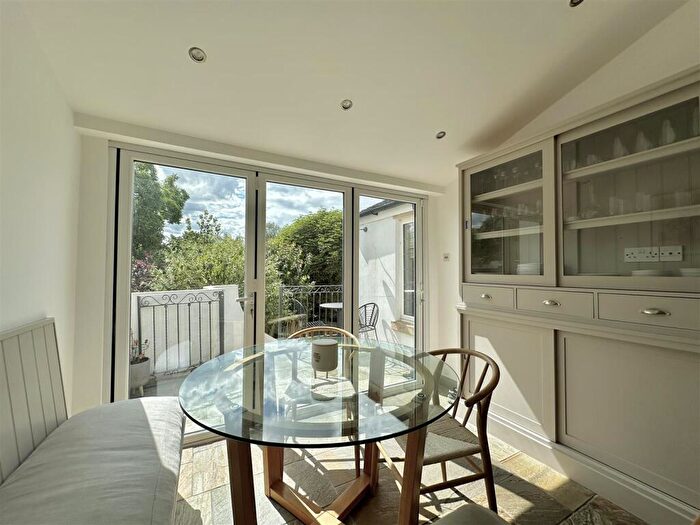 3 Bedroom Semi-Detached House To Rent In Hillside, Castle Donington, Derby, DE74