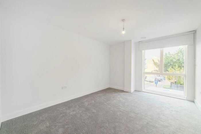 3 Bedroom Flat To Rent In Gayton Road, Harrow, HA1