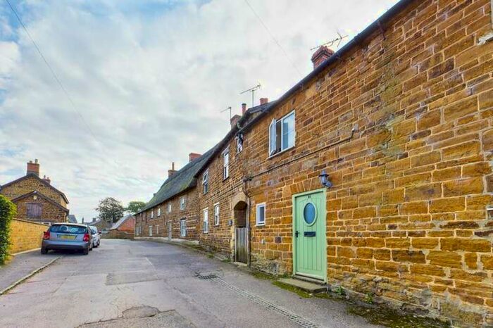 1 Bedroom Property To Rent In Old School Lane, Blakesley, Towcester, NN12