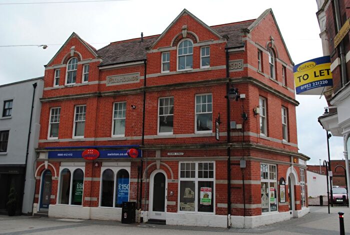 2 Bedroom Flat To Rent In Crown Street, Wellington, Telford, TF1