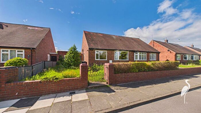 2 Bedroom Bungalow For Sale In The Broadway, Castletown, Sunderland, SR5