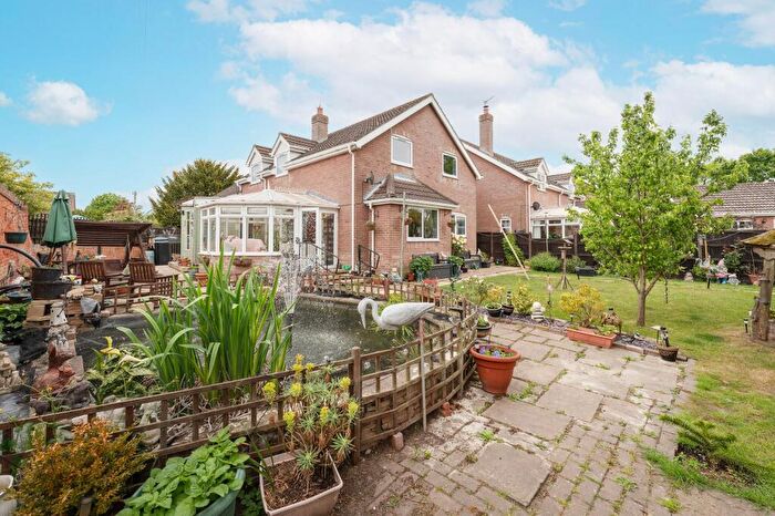 4 Bedroom Detached House For Sale In Bower Close, Potter Heigham, NR29