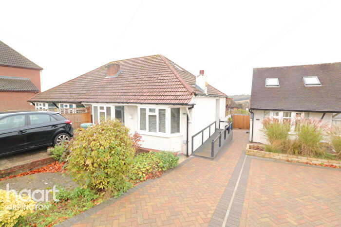 2 Bedroom Bungalow For Sale In Glentrammon Road, Orpington, BR6