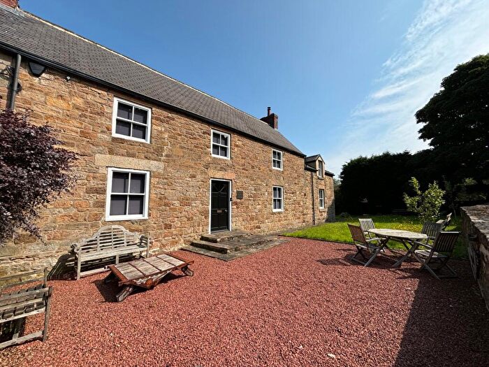 3 Bedroom Farm House To Rent In Dacre House, Killingworth Village, NE12