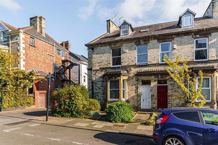 6 Bedroom Terraced House To Rent In £pppw - Claremont St, Spital Tongues, NE2