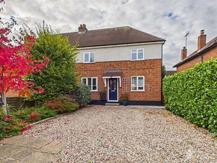 4 Bedroom Semi-Detached House For Sale In Manor Road, Old Harlow, CM17