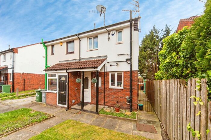 2 Bedroom Semi-Detached House For Sale In Rectory Close, Birkenhead, Merseyside, CH42