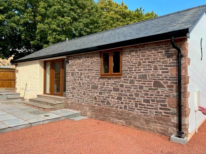 2 Bedroom Bungalow To Rent In Glewstone, Ross-On-Wye, Herefordshire, HR9