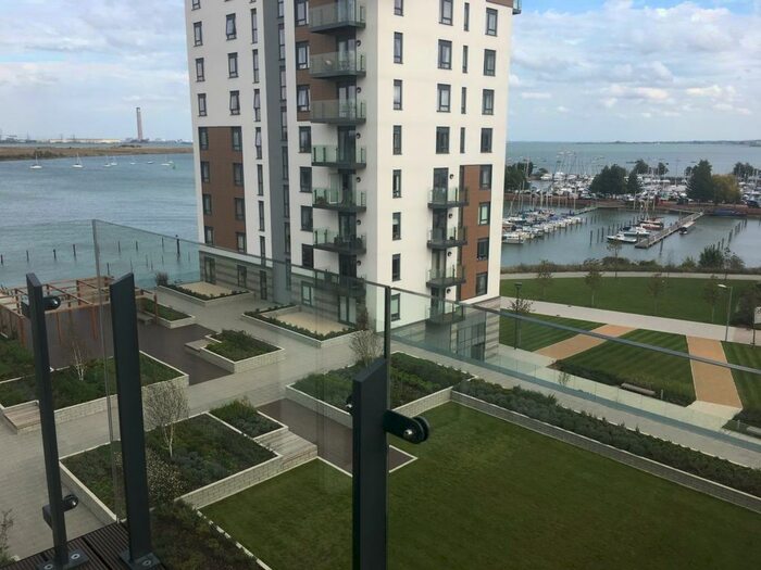 1 Bedroom Flat To Rent In Peninsula Quay, Pegasus Way, ME7