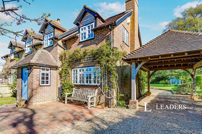 3 Bedroom Cottage To Rent In Wakehurst Place, Ardingly, RH17