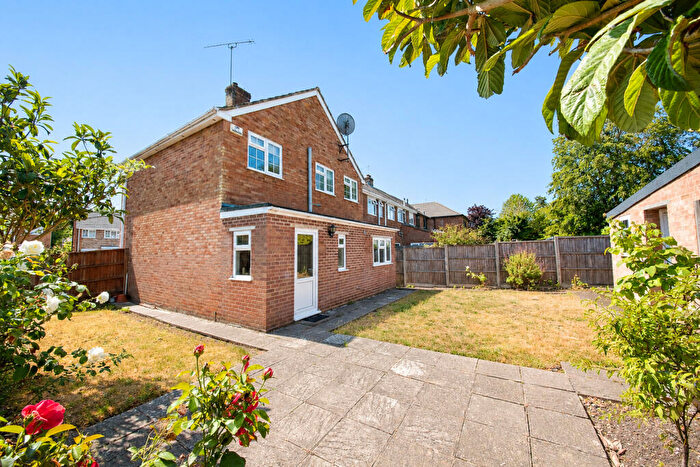 3 Bedroom Detached House For Sale In Prince Andrew Way, Ascot, Berkshire, SL5