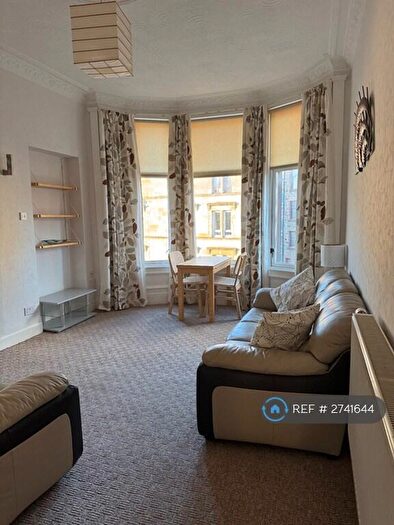2 Bedroom Flat To Rent In Cumbernauld Road, Glasgow, G31