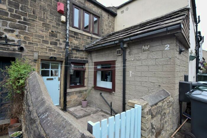 1 Bedroom Terraced House To Rent In Carrbottom Road, Greengates, BD10