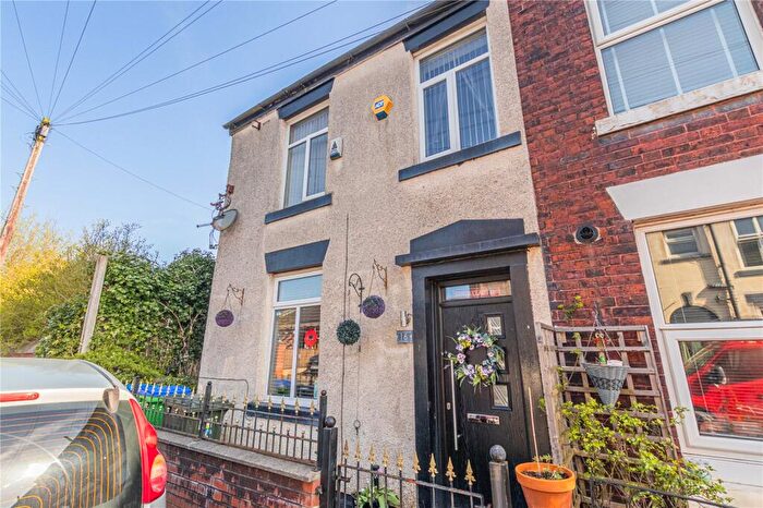 3 Bedroom End Of Terrace House For Sale In Croft Street, Rochdale, Greater Manchester, OL12