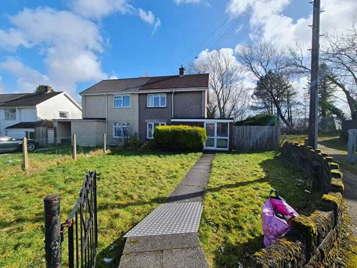 2 Bedroom Semi-Detached House For Sale In Pentre Treharne Road, Landore, Swansea, City And County Of Swansea., SA1