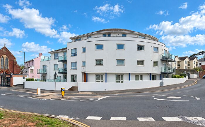 2 Bedroom Flat For Sale In Sands Road, Roundham, Paignton, Devon, TQ4