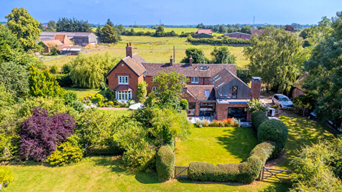 8 Bedroom Detached House For Sale In Bunnison Lane, Colston Bassett, NG12