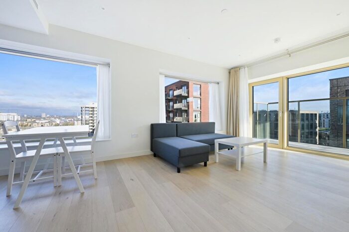 1 Bedroom Flat To Rent In Steamer Building, Riverscape, London, E16