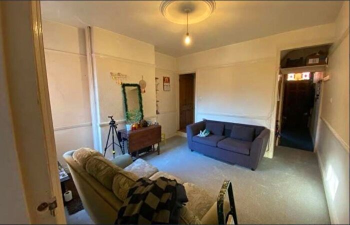 4 Bedroom Terraced House To Rent In Hartopp Road, Leicester, LE2