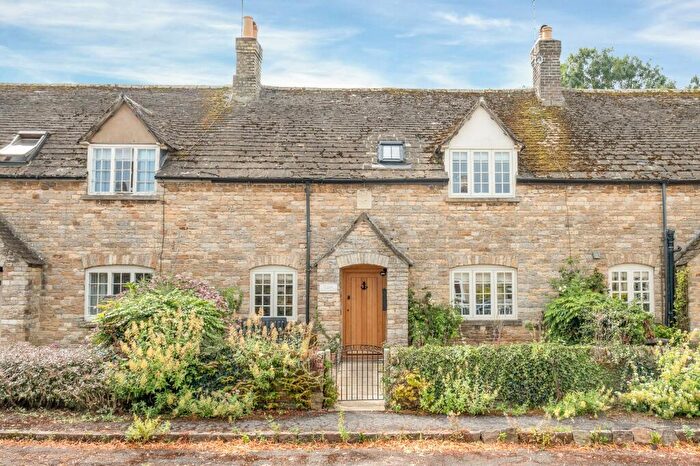 2 Bedroom Character Property For Sale In Well Cross, Edith Weston, LE15