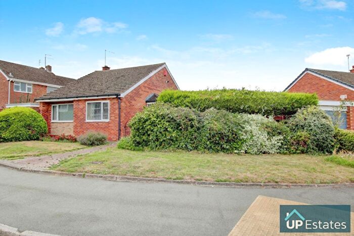 2 Bedroom Detached Bungalow For Sale In Alpine Rise, Styvechale Grange, Coventry, CV3