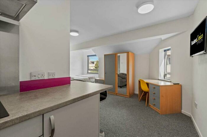 1 Bedroom Apartment To Rent In Emmanuel House, Studio, North Road West, Plymouth, PL1