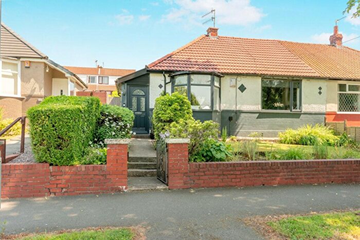 2 Bedroom Bungalow For Sale In Sycamore Avenue, Burnley, Lancashire, BB12