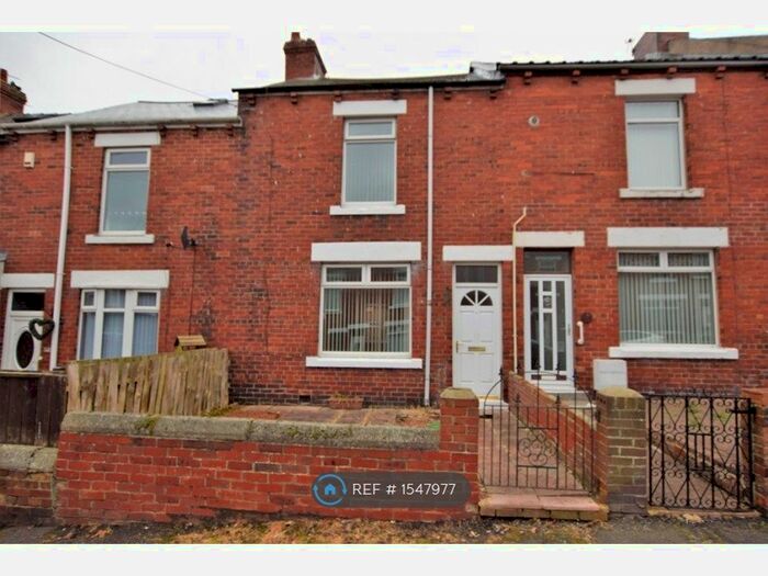 2 Bedroom Terraced House To Rent In School Terrace, Stanley, DH9