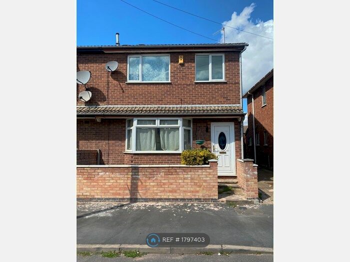 3 Bedroom Semi-Detached House To Rent In Roderick Street, Nottingham, NG6