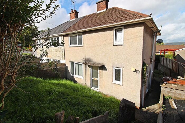 3 Bedroom Semi-Detached House For Sale In Heol Gwynno, Llantrisant, Pontyclun, Rhondda Cynon Taff., CF72