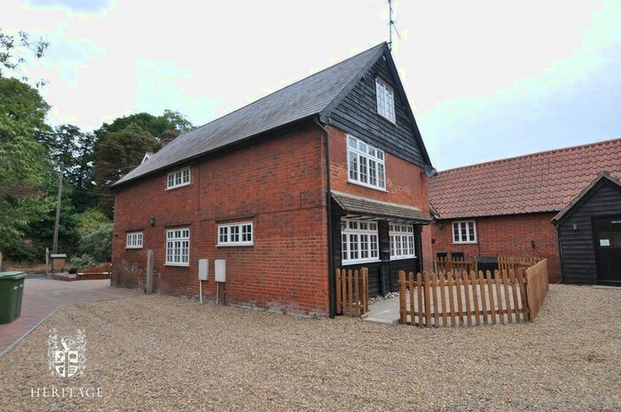 2 Bedroom Detached House To Rent In Lower Holt Street, Earls Colne, Colchester, CO6