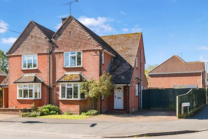 3 Bedroom House For Sale In High Street, Shipton Bellinger, SP9