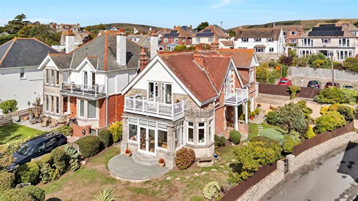 5 Bedroom House For Sale In Walrond Road, Swanage, BH19