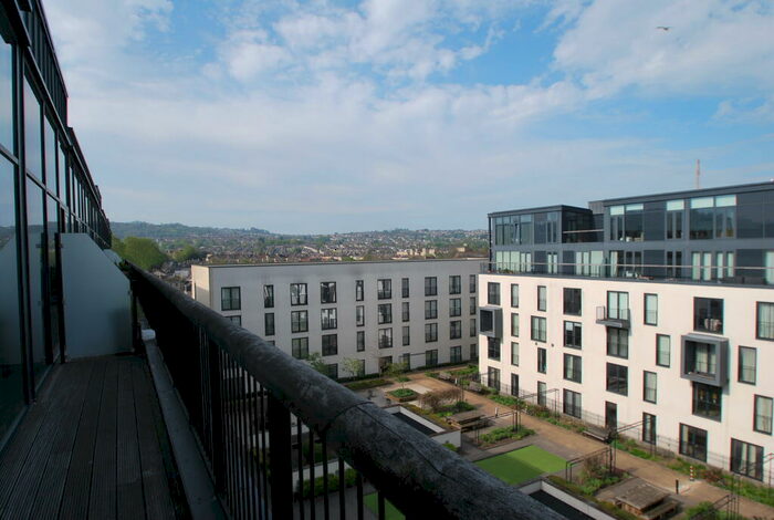 2 Bedroom Apartment To Rent In Victoria Bridge Road, Bath, BA2