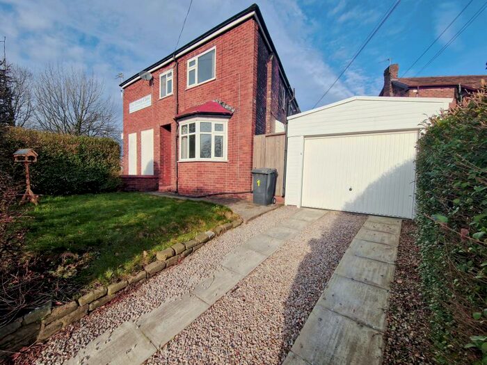 3 Bedroom Semi-Detached House To Rent In Bent Lane, Prestwich, Manchester, M25