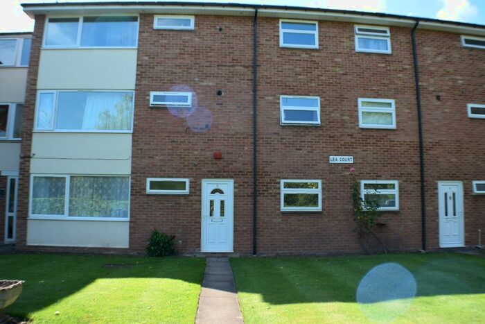 2 Bedroom Flat To Rent In Cherry Orchard, Stratford-upon-Avon, CV37