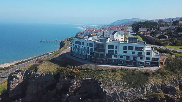 2 Bedroom Flat For Sale In Penmaen Bod Elias, Colwyn Bay, LL29