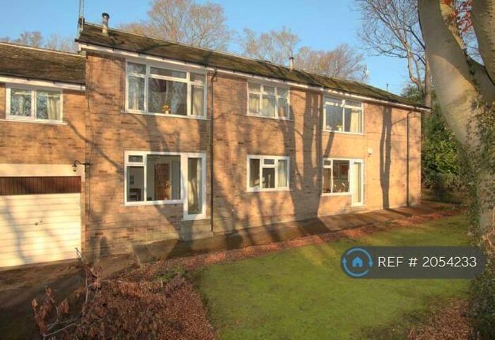 1 Bedroom Flat To Rent In Ranmoor Chase, Sheffield, S10
