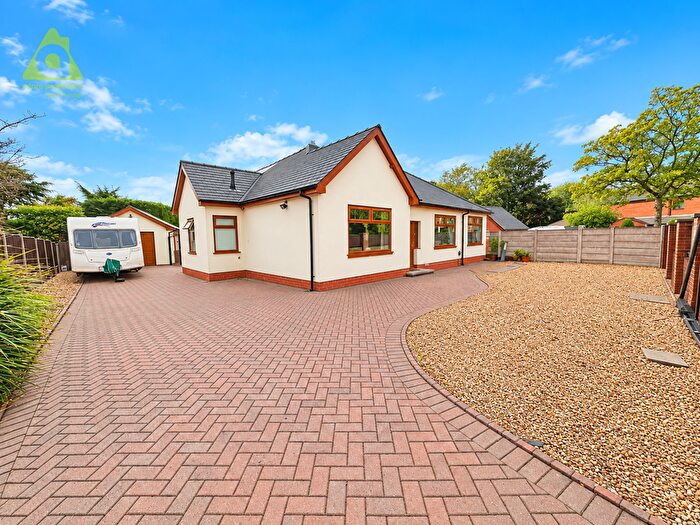 5 Bedroom Detached House For Sale In Peel Street, Westhoughton *Must View*, BL5