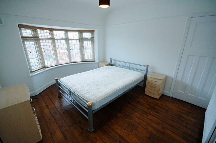 3 Bedroom Property To Rent In Moor Park Road, East Didsbury, Manchester, M20