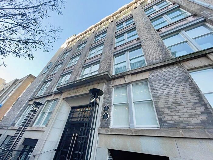 2 Bedroom Flat To Rent In Edmund Street, Liverpool, L3