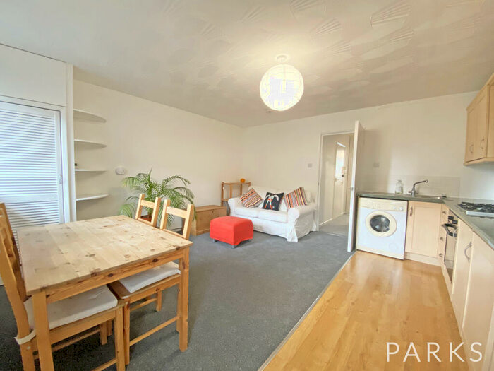 1 Bedroom Apartment To Rent In Bedford Place, Brighton, East Sussex, BN1
