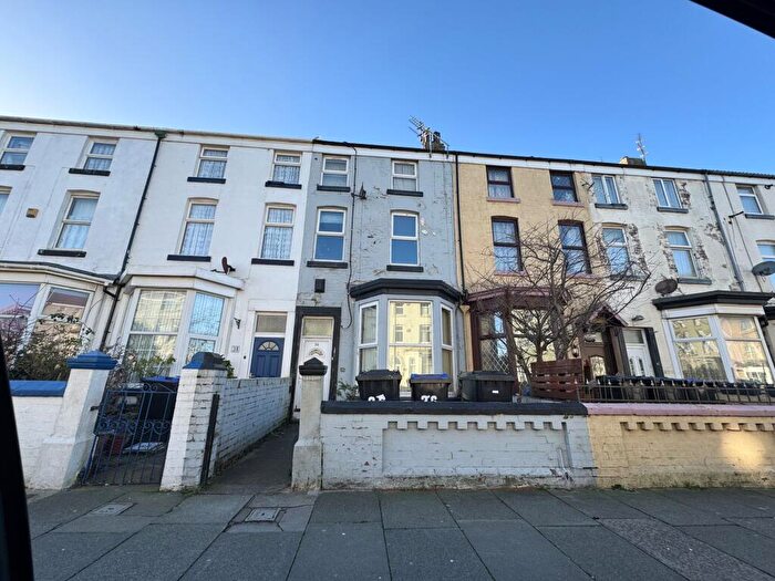 House Of Multiple Occupation For Sale In High Street, Blackpool, Lancashire, FY1