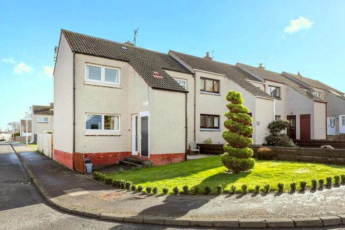 3 Bedroom End Of Terrace House For Sale In Seggarsdean Court, Haddington, EH41