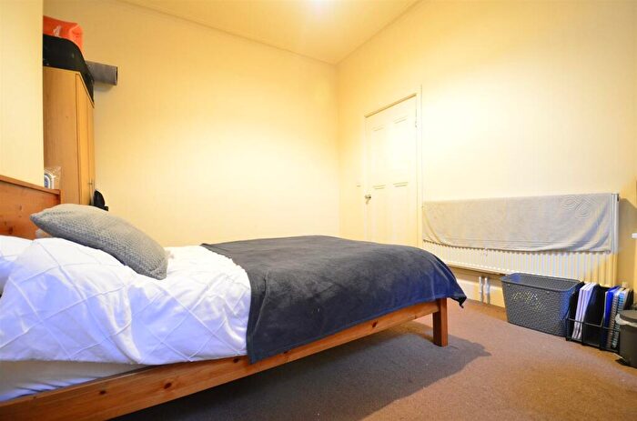 4 Bedroom Terraced House To Rent In Pershore Avenue Selly Oak, B29