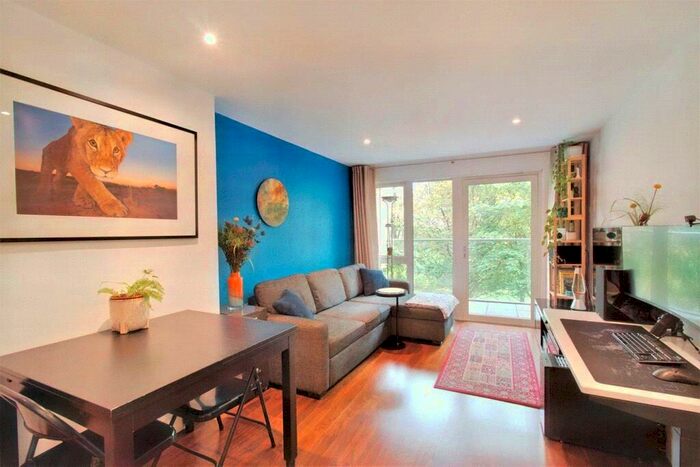 1 Bedroom Apartment To Rent In St. Davids Apartments, Lough Road, London, N7