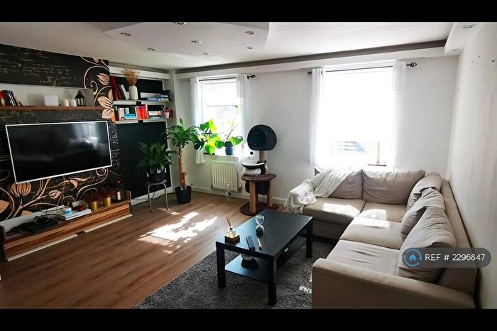 3 Bedroom Terraced House To Rent In Over Drive, Bristol, BS34