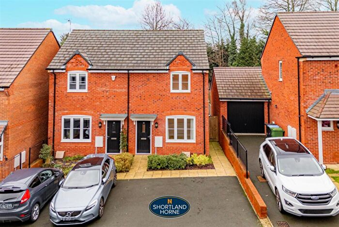 2 Bedroom Semi Detached House To Rent In Martin Drive, Kenilworth, CV8